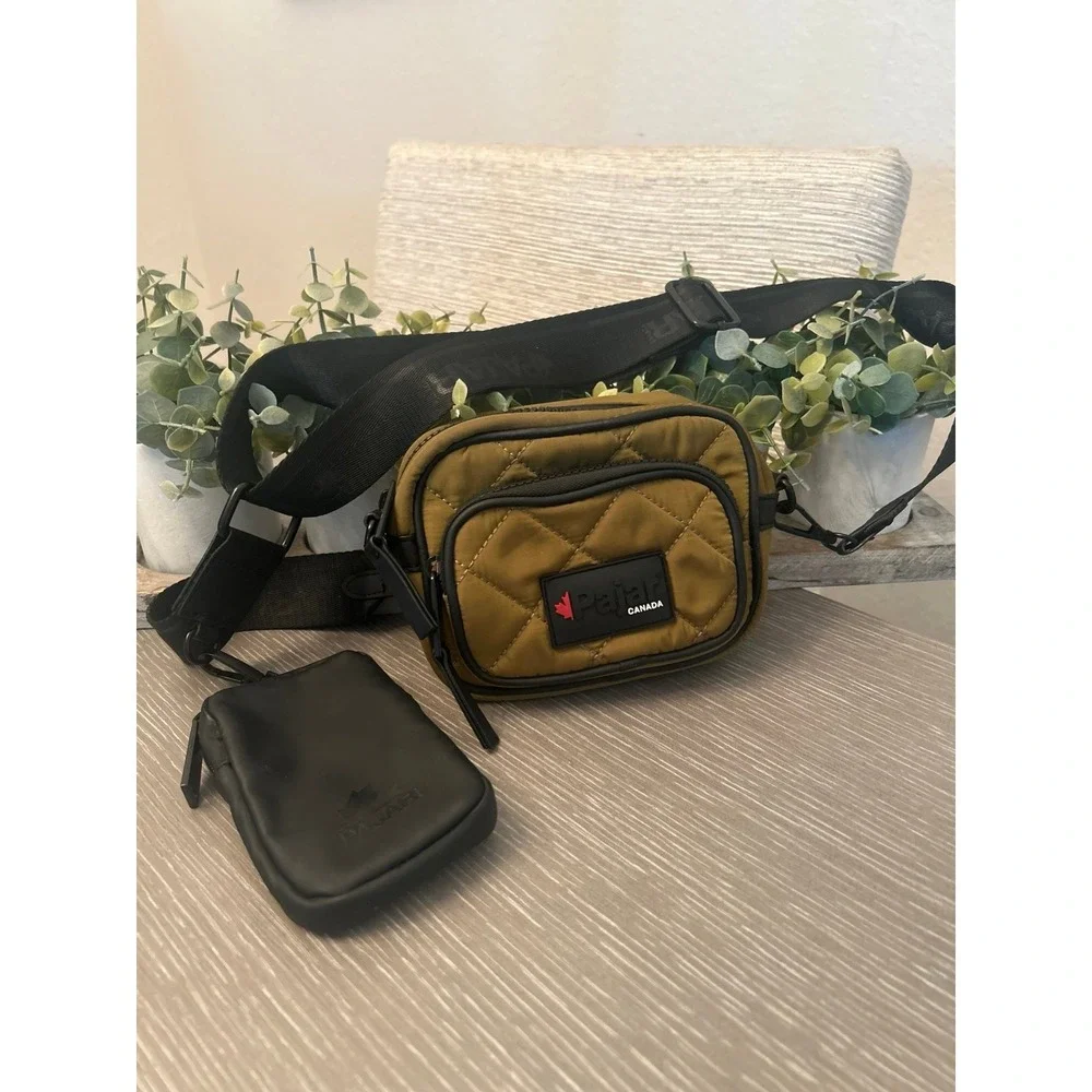 PAJAR CANADA WATERPROOF CROSSBODY CAMERA BAG‎